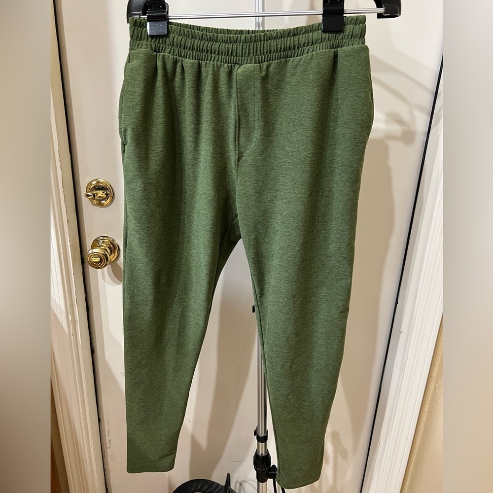 Beyond Yoga Green Jogger Sweatpants Zip Pocket Made in USA Size M
